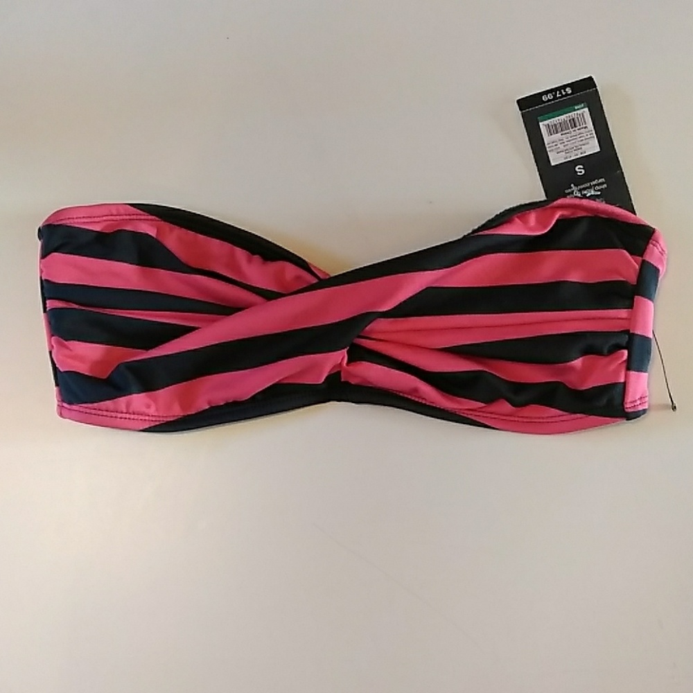 ❇️5 for $15❇️ 🆕 Massimo Swimsuit Top - Picture 1 of 5